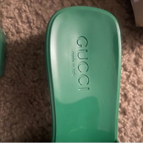 Gucci Sandals - Picture 4 of 7
